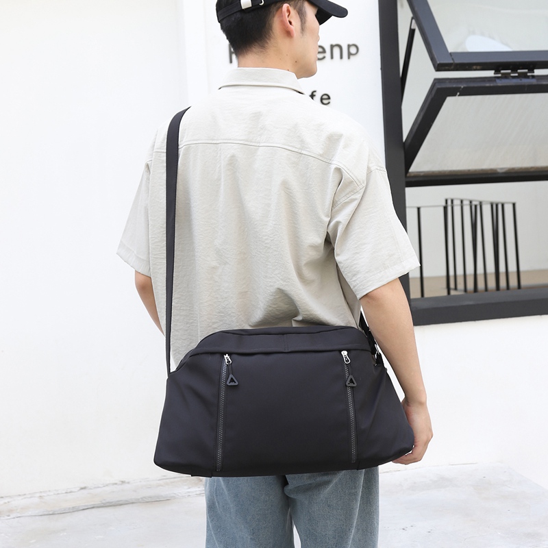 Large-capacity Cross-body Gym Bag，M208