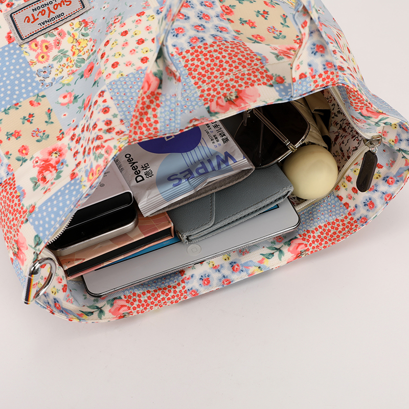 Fashionable Everyday Backpack，5551