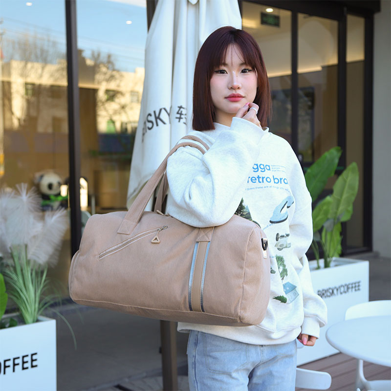 Nylon Reflective Strip Gym Bag，902