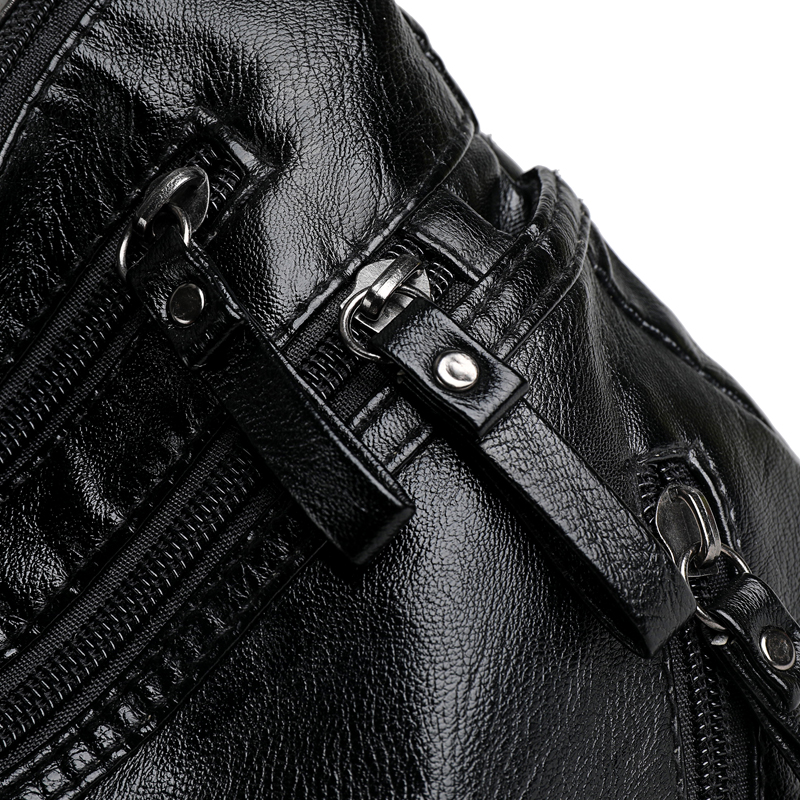 women’s shoulder bag