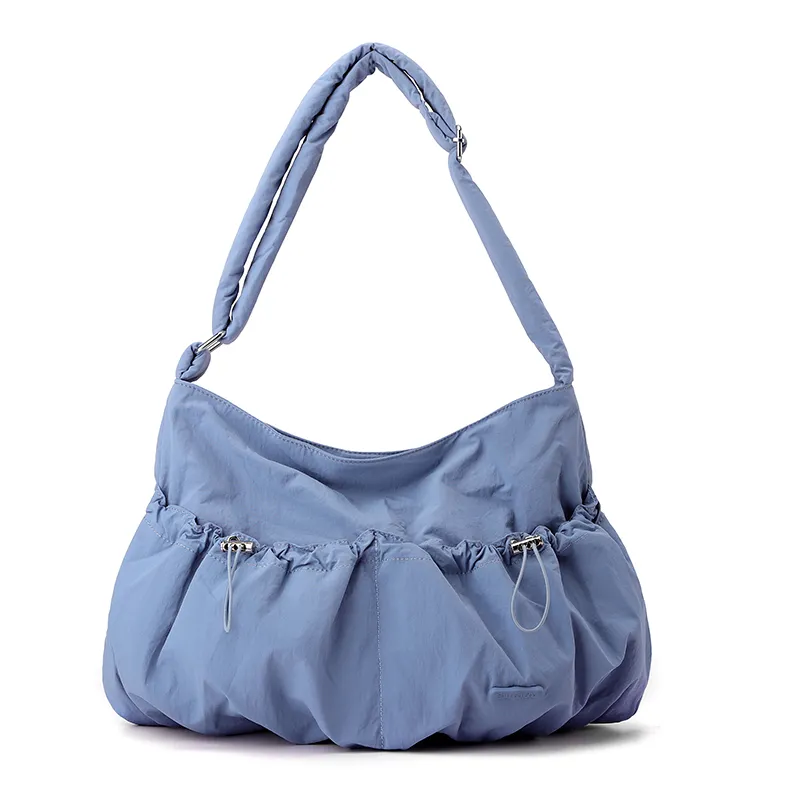 women’s shoulder bag